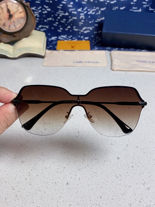 ルイヴィトンサングラス内部構造